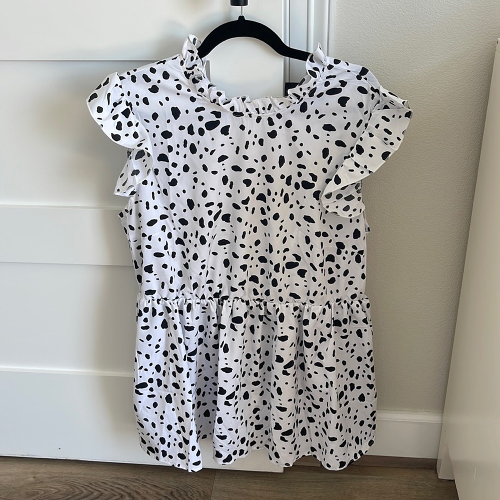 Shein Curve Blouse. Brand new.